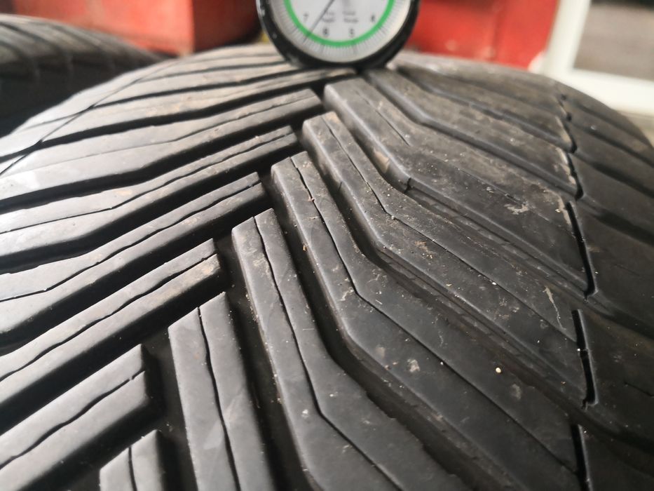 235 55 19 цола гуми Michelin dot 23