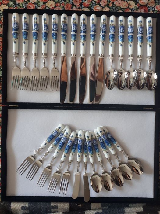 Набор столовый подарочный