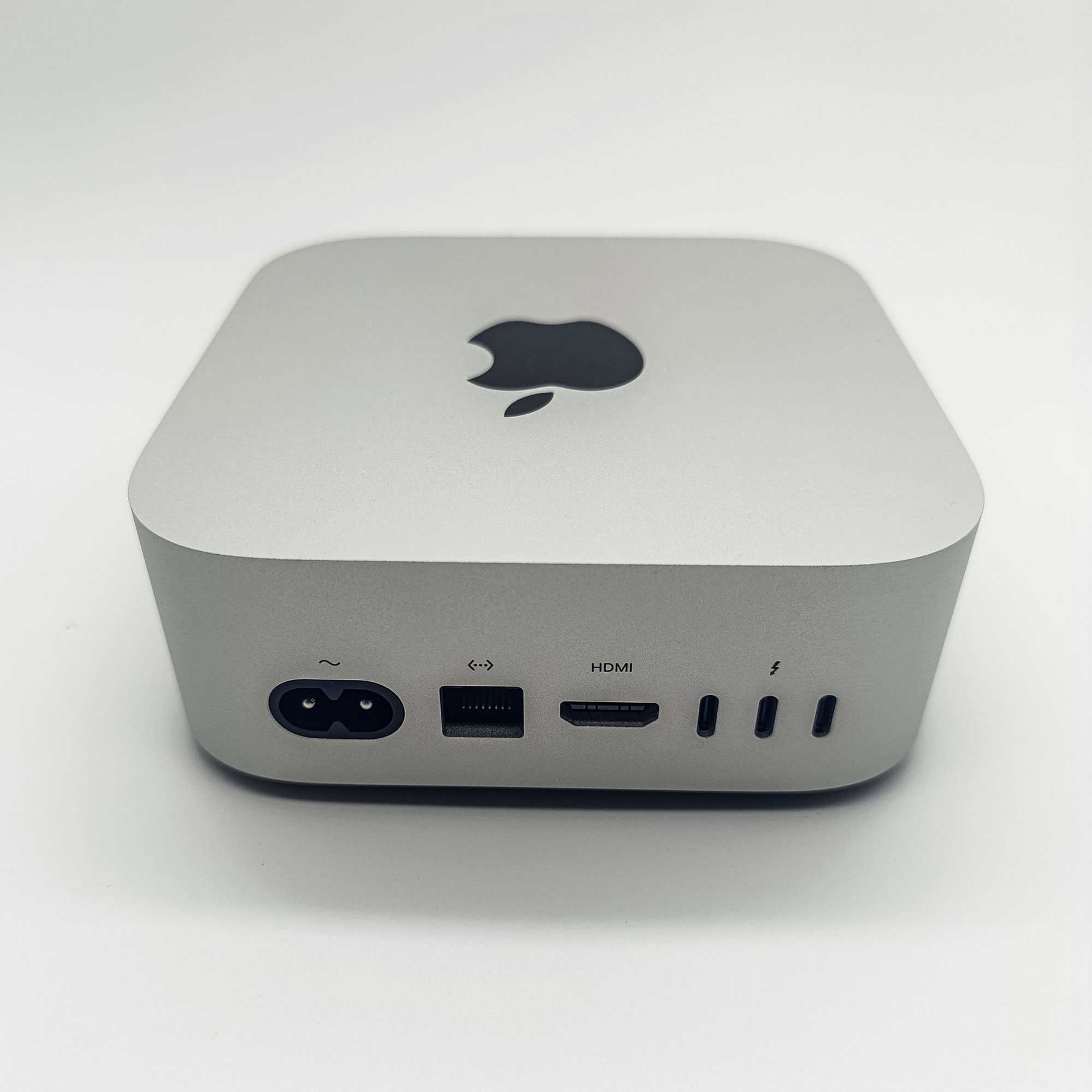 Продавам Apple Mac Mini M4 24GB, 512GB SSD в гаранция до 2026