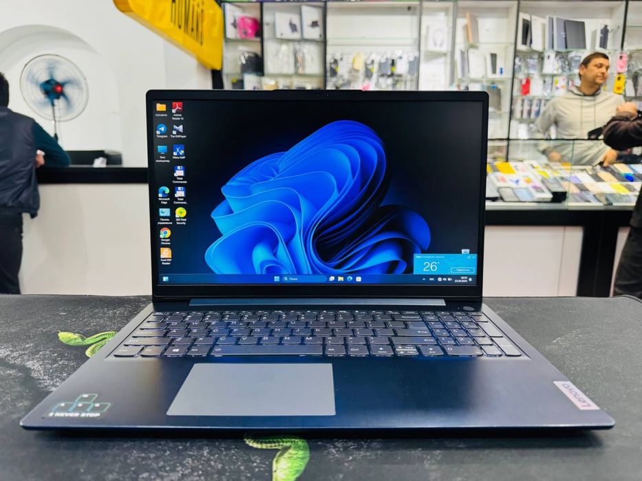 Lenovo IdeaPad 3 Core i7-11gen 8/128+1TB