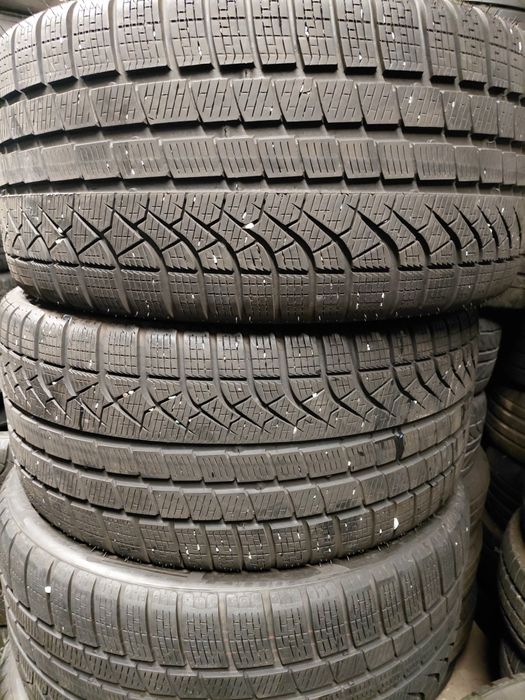 245/40/19-275/35/19" Pirelli  4бр.гуми Спорт пакет.