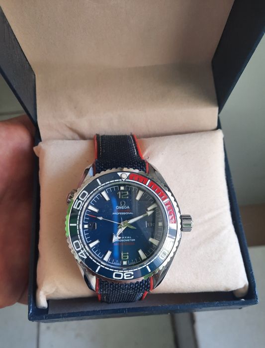 Часовник Омеga Seamaster