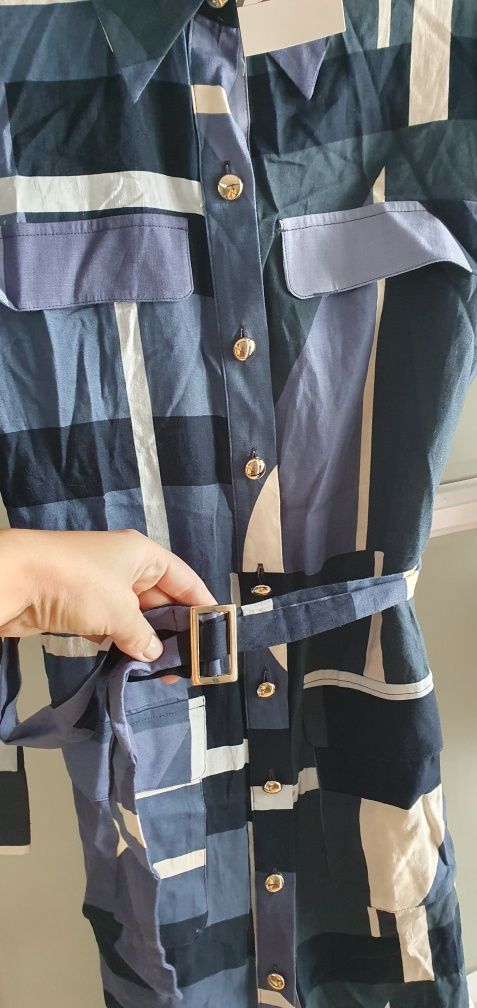 Rochie tip camasa din in Zara