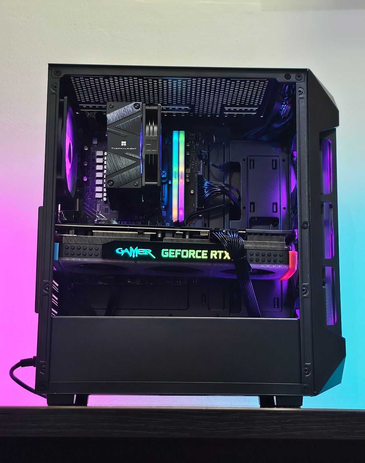 RTX 3080Ti 12GB/Ryzen 5-7500F /RAM 32GB /SSD 1TB /Чисто Нов+Гаранция!