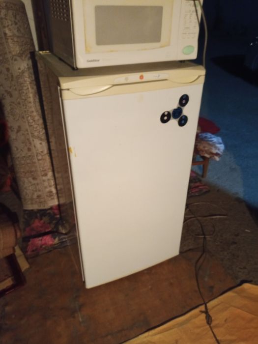 Продается холодильник