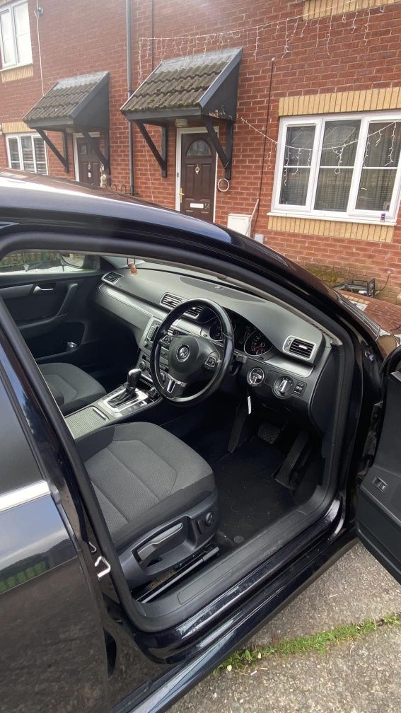 VW Passat 2013 2.0 TDI DSG UK