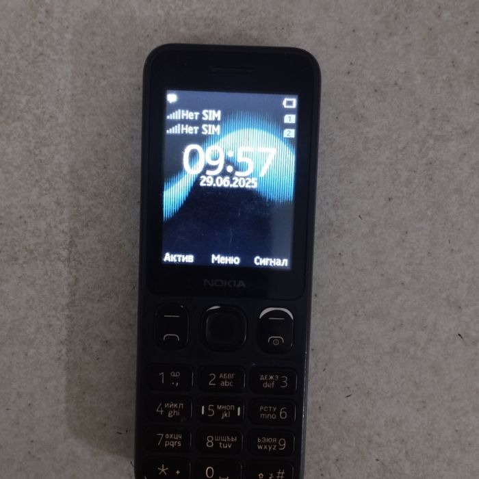 Продам простушку нокиа рабочий