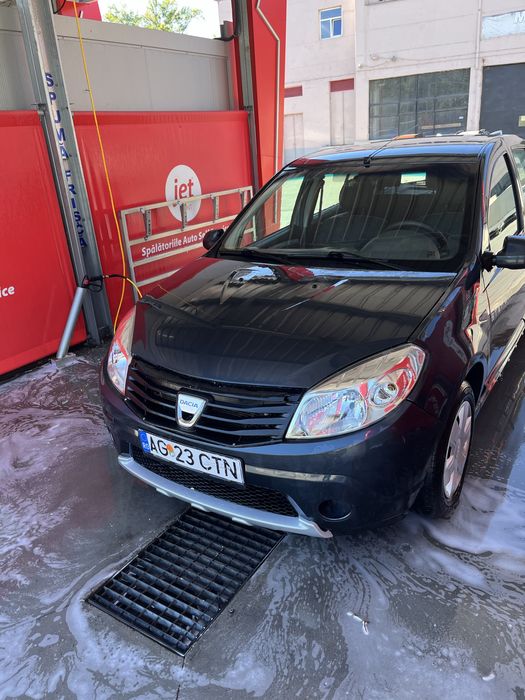 Dacia sandero stepway 1.6 benzina+GPL