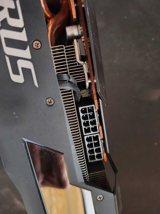 Видеокарта Gigabyte AORUS Master RX 6800 16GB