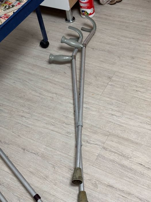 Carje Perechi Persoane dizabilitati Batrani Handicap-Stare F Buna-OK