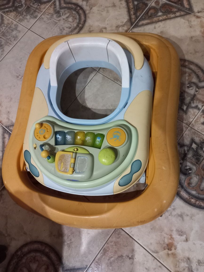 Premergător, rotobil  chicco