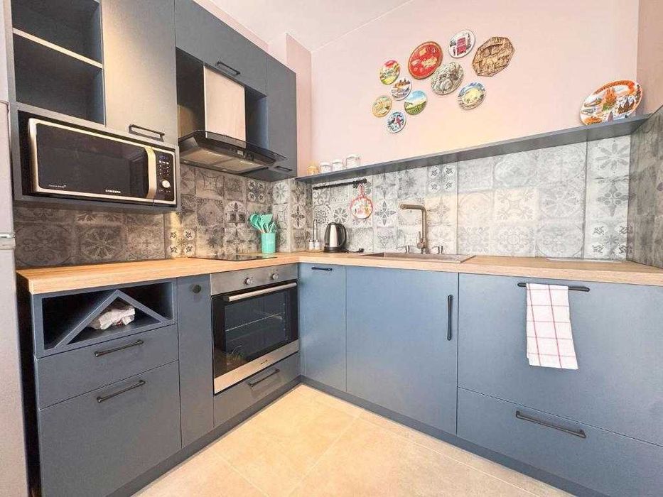 ПОД НАЕМ Двустаен апартамент в к-с Бела Вита