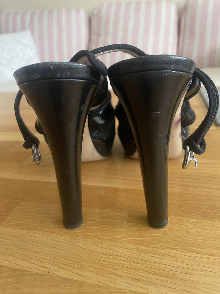 Високи сандали Miu Miu