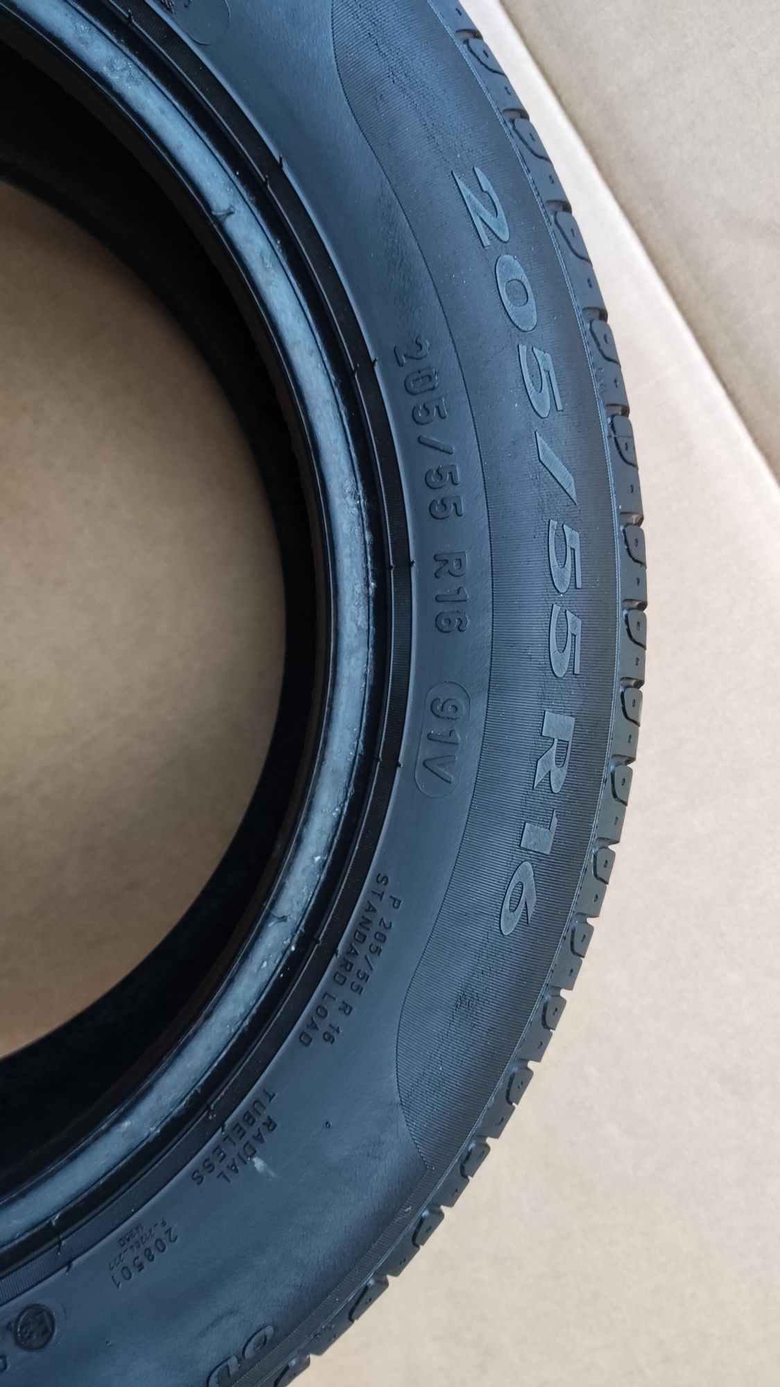 4бр летни гуми 205/55/16 Pirelli Cinturato P7
6.9mm грайфер
Добро съст