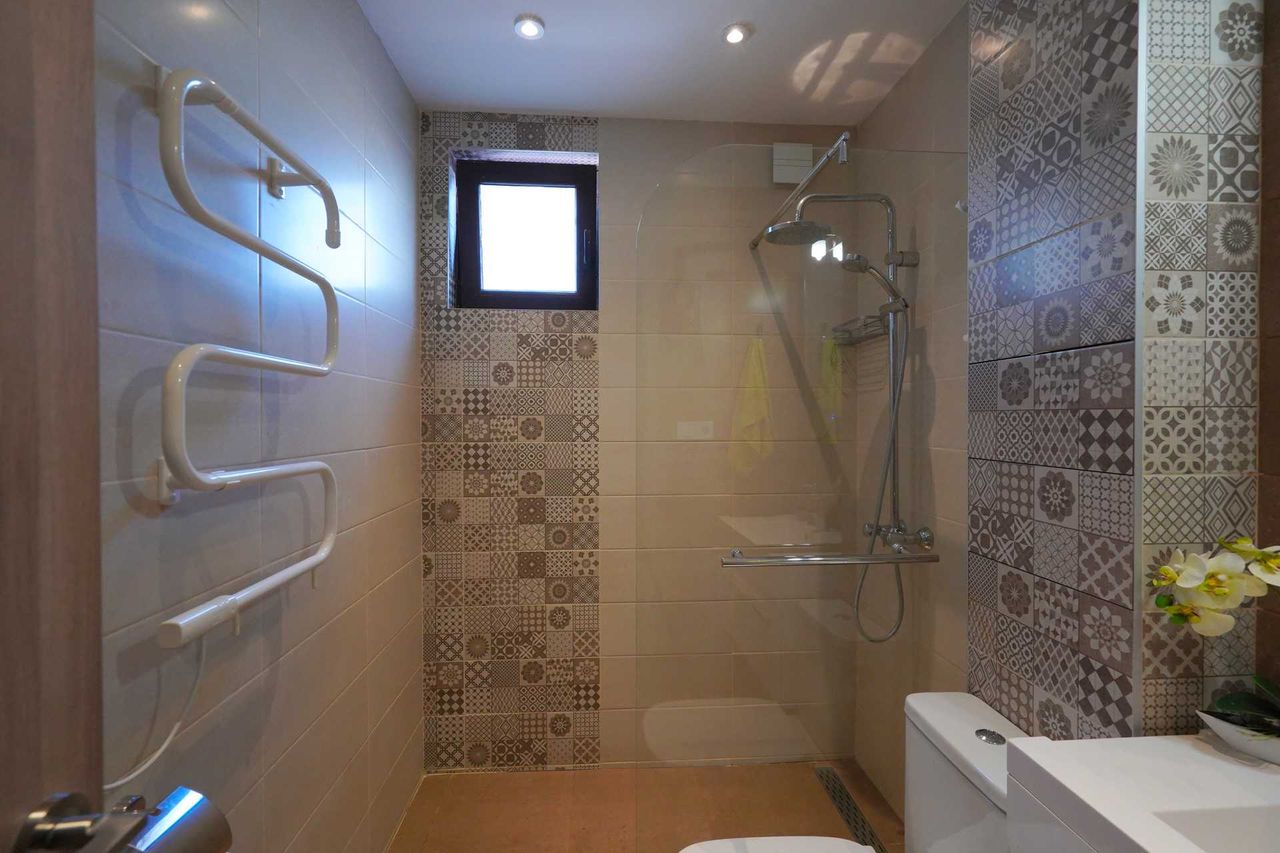 Продава се Многостаен апартамент в Варна, Спортна зала - 143 кв.м за 2518 €/кв.м - Снимка #23