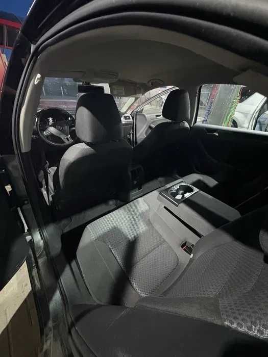 VW Jetta 2013 DSG 7+1
