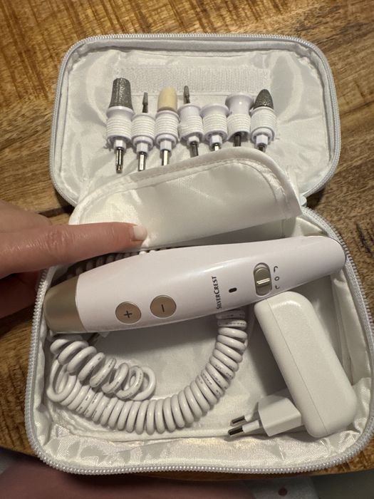 Manicure & pedicure set - 60 lei