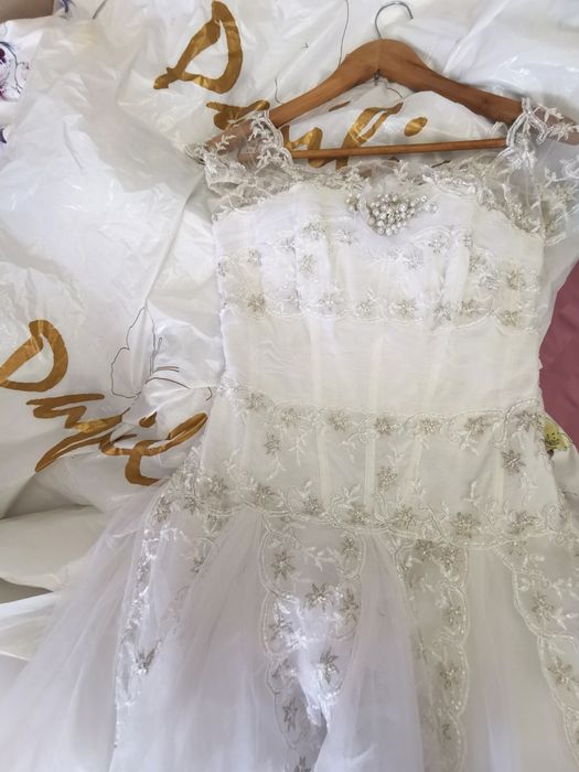 Продам новое свадебное платье