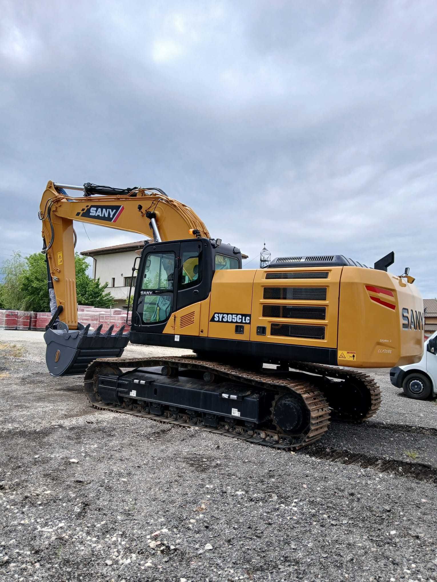 Excavator SY305C