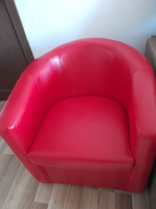 Fotolii, corp de bucatarie si masa