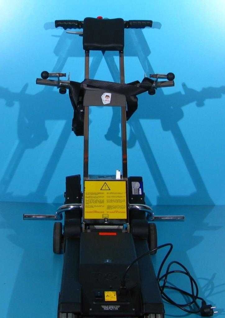 Elevator cu senile pentru scari persoane handicap TGR Jolly