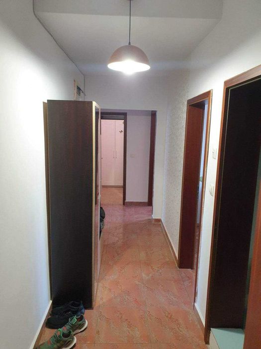 Дава се под наем Тристаен апартамент в Варна, Трошево - 80 кв.м за 612 € - Снимка #4