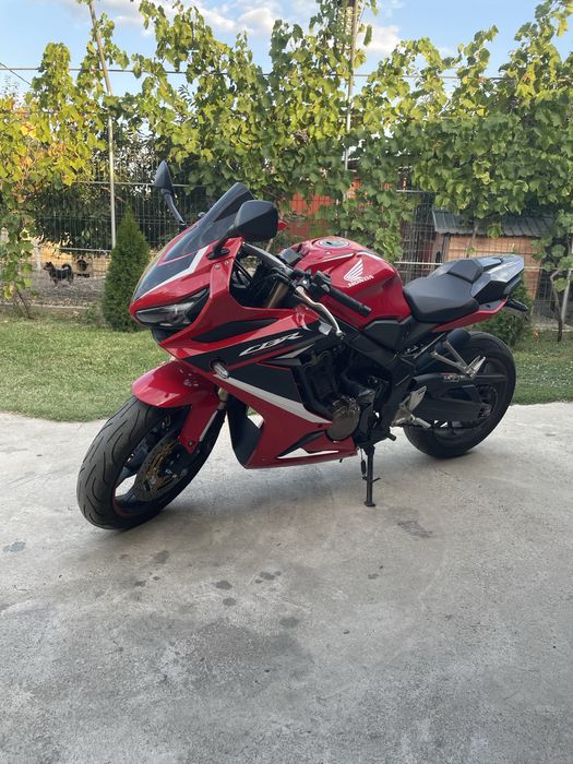 Vand/Schimb Honda cbr 650r 2019 A2