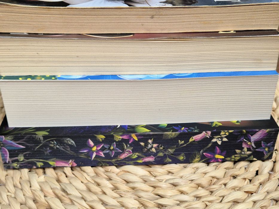 Цялата небесна синева,Беладона,Отразена в теб,Седемте гряха