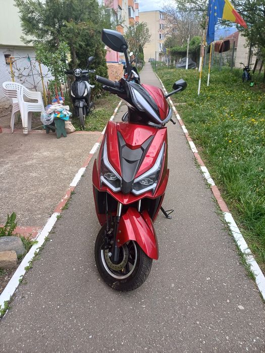 Vand Scuter Electric
