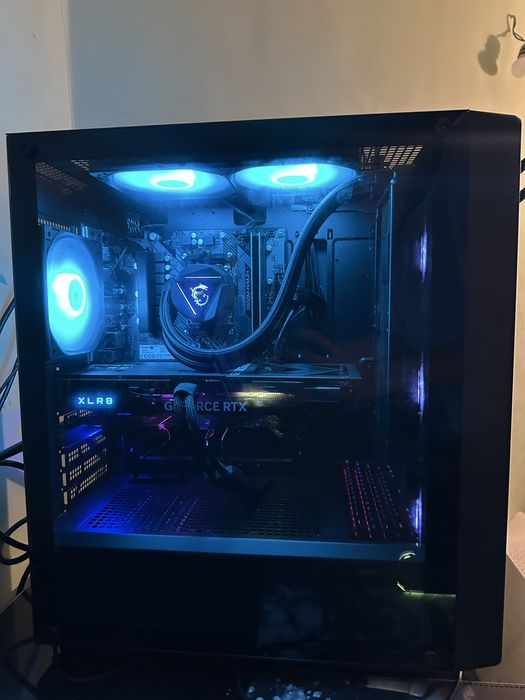 Геймърски Компютър RTX 4070