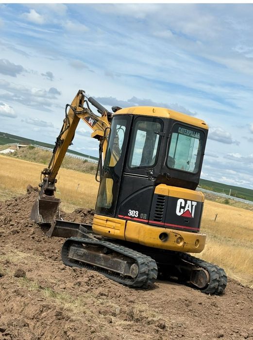 Miniexcavator Caterpillar model 303RC