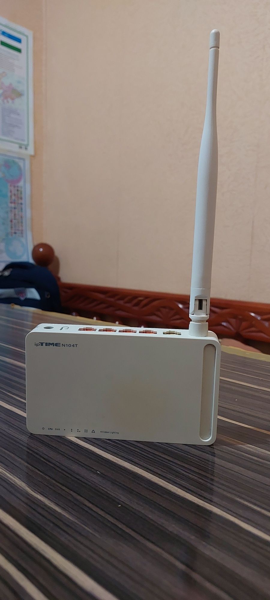 Б/у WiFi router ipTIME N104T