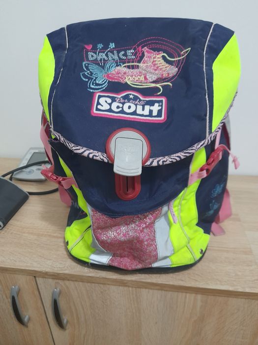 Vand ghiozdan pt fetite