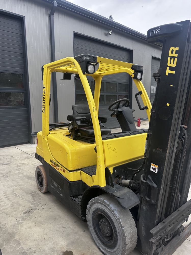 Catarg+motor+cutie viteze motostivuitor hyster 2,0 gpl