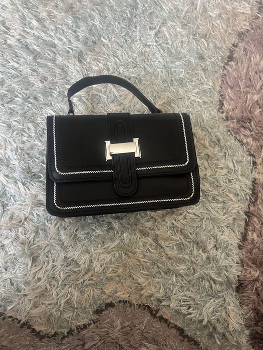 Малка чанта черна