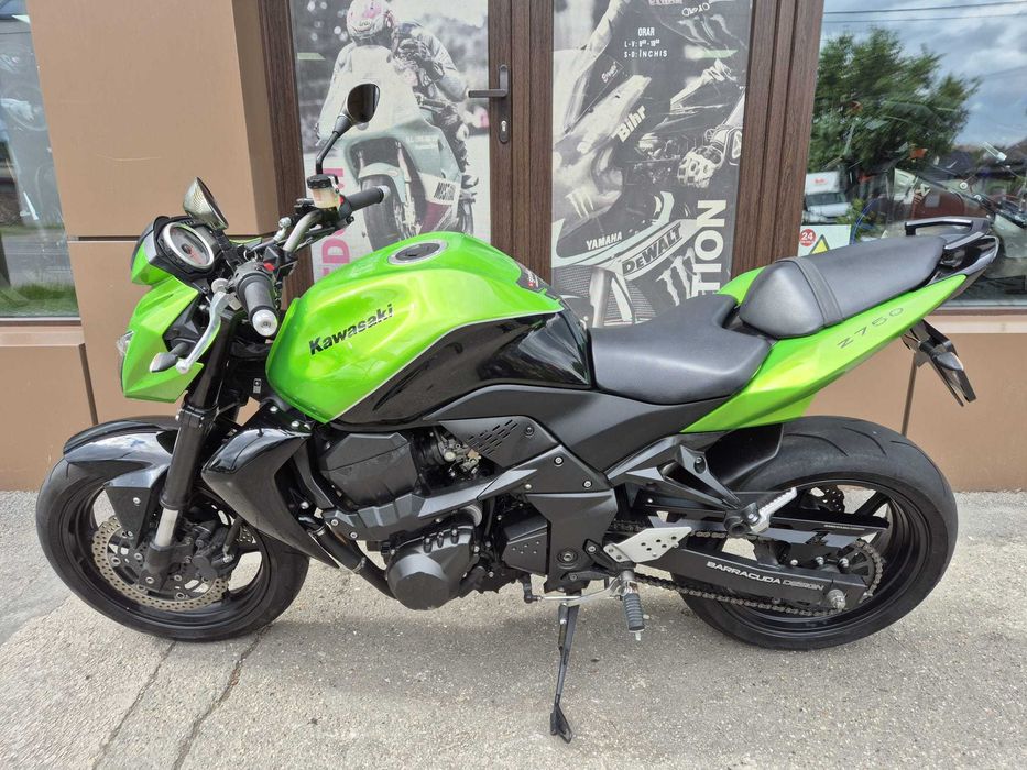 Kawasaki Z750 14200 km ~ Garantie 12 luni ~ Rate ~