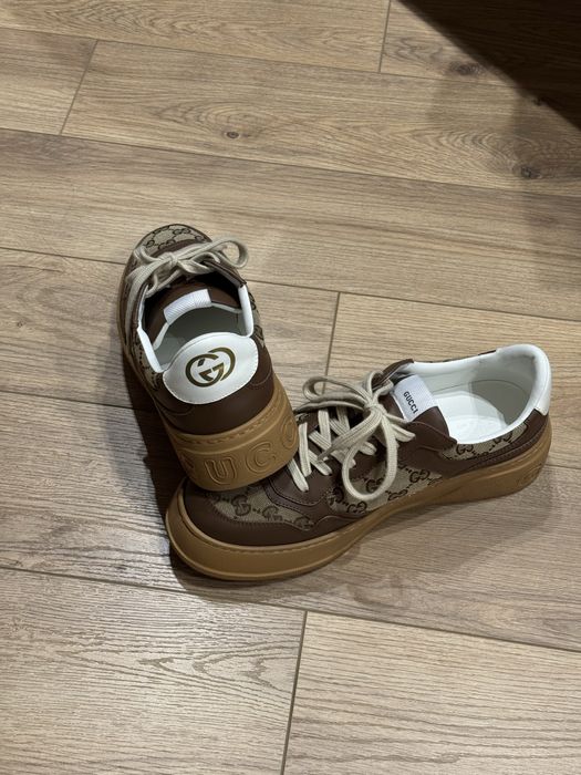 Обувки гуци нови
