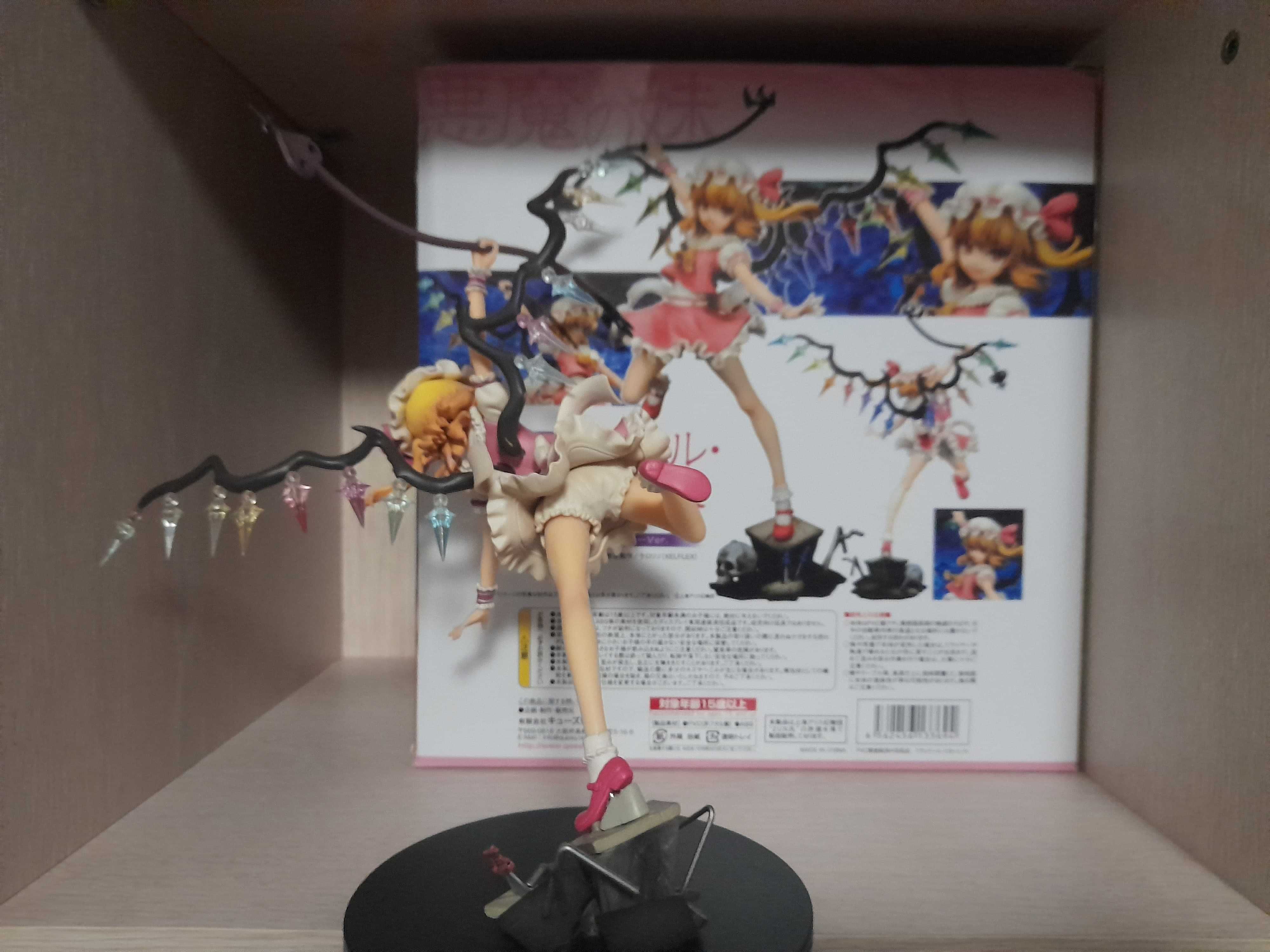 Figurina Touhou Project Anime Joc - Flandre Scarlet, Cutie