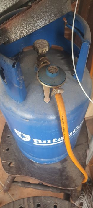 BUTELIE  Aragaz plus pirostrie furtun și ceas