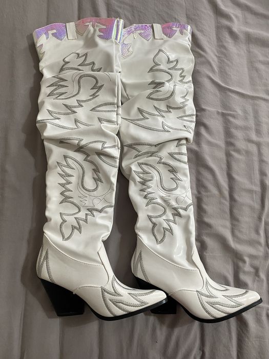 Високи ботуши ДЖОФРА - сребърно бели, НОВИ