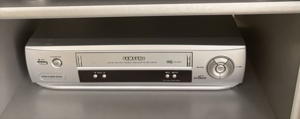 Samsung видео за касети