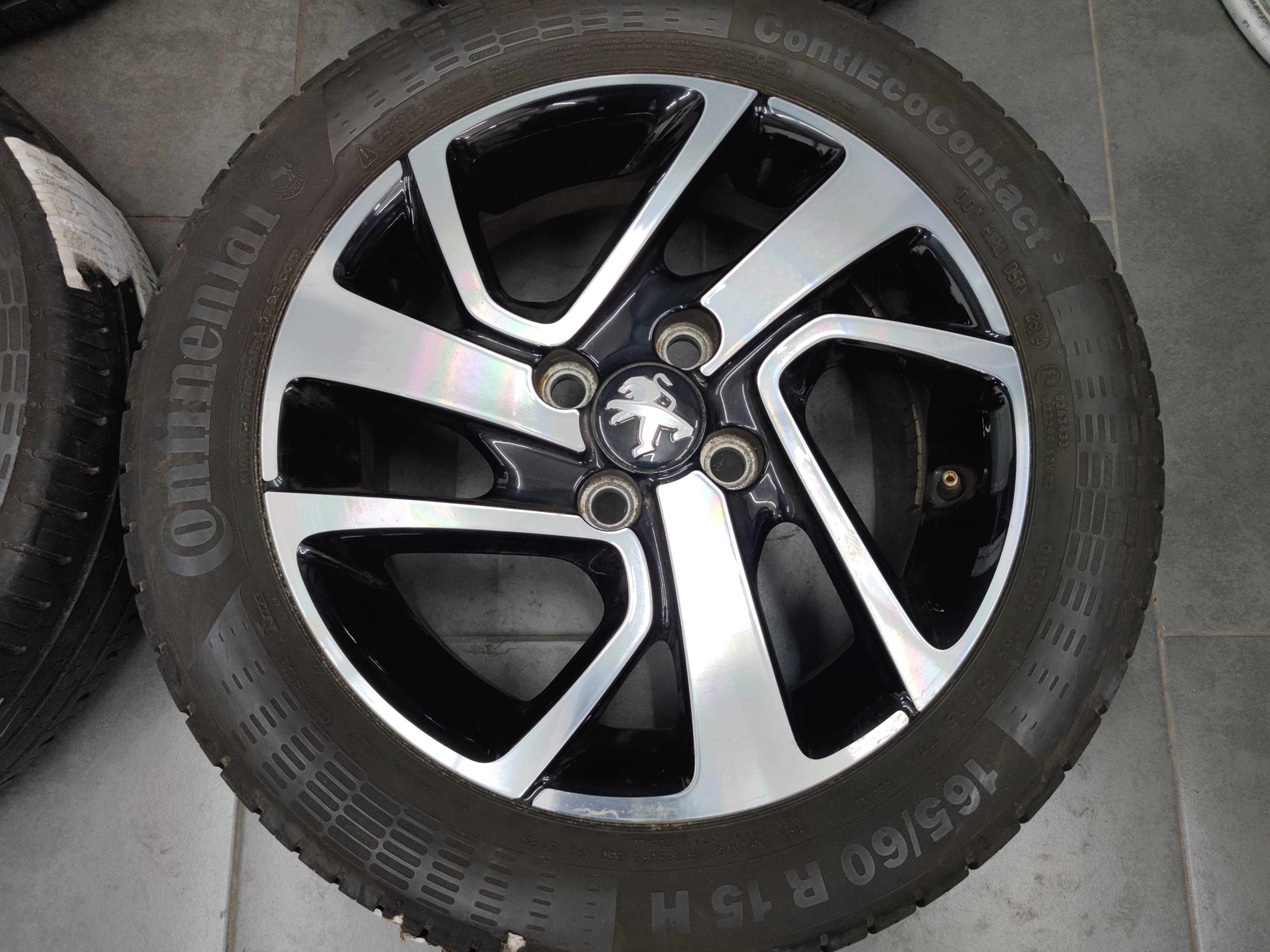 Джанти с Гуми - Peugeot 108