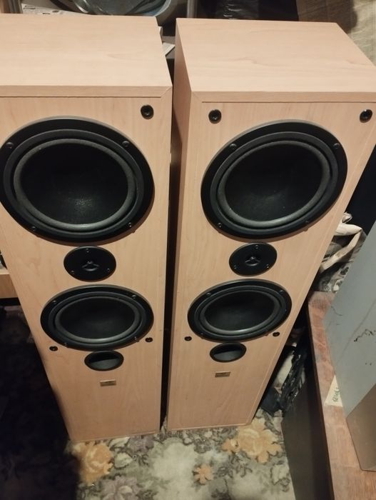 Комплект колонок Radiotechnica ELF