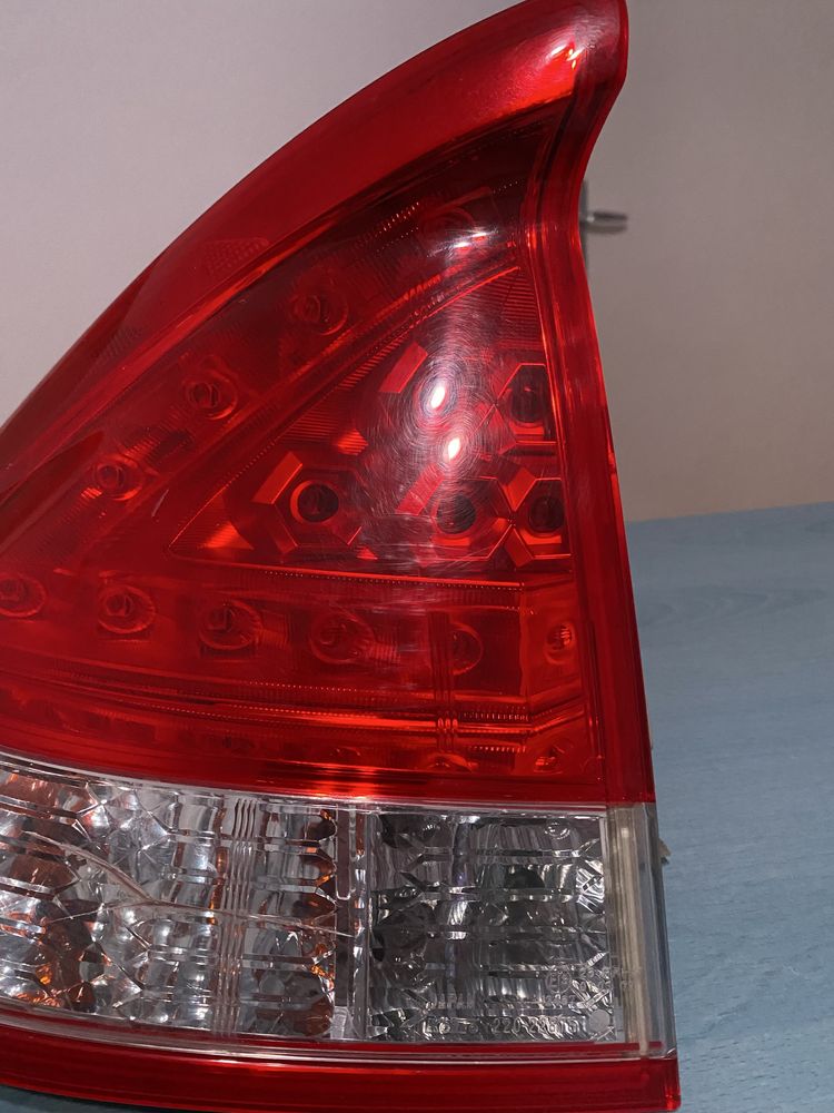Ляв заден стоп за Honda Insight 2009