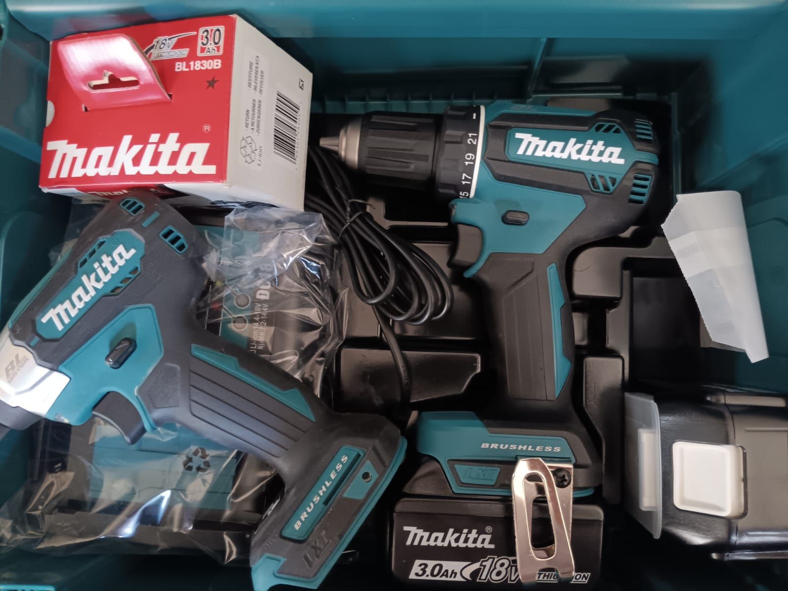 Scule Makita 18V, orice scula de mana, orice material de constructie.