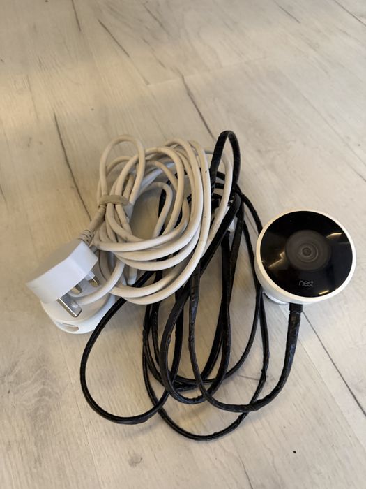 Google Nest WiFi камера