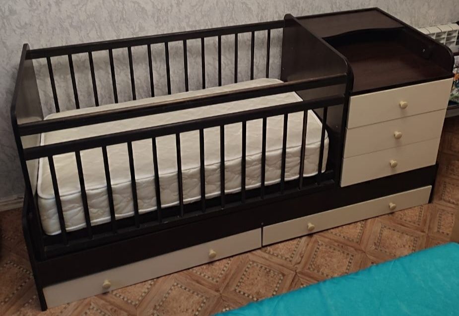 Детская кровать - трансформер.