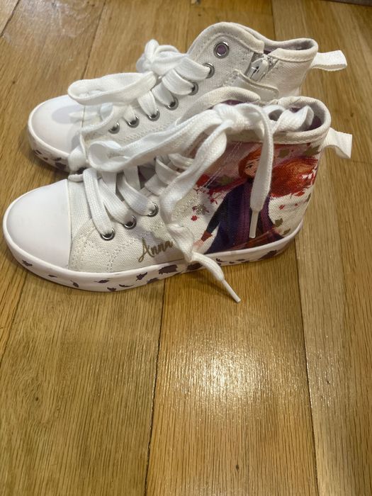 Обувки за момиче mayoral  и Skechers