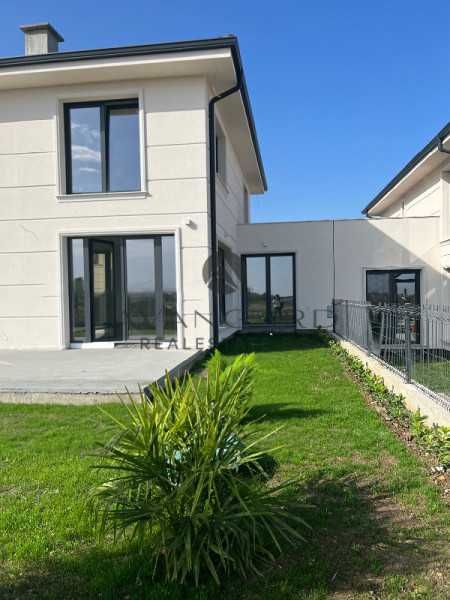 Продава се Къща в с. Белащица, Област Пловдив - 245 кв.м за 1429 €/кв.м - Снимка #3
