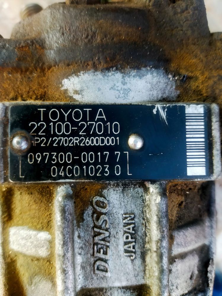 Toyota Avensis дизель запчасти на двигатель 1cd